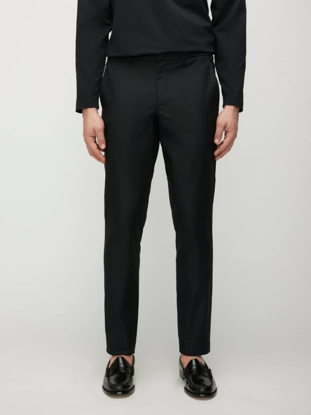 Kit + Ace Women's Commute Slim Fit Pants in Black Size 6